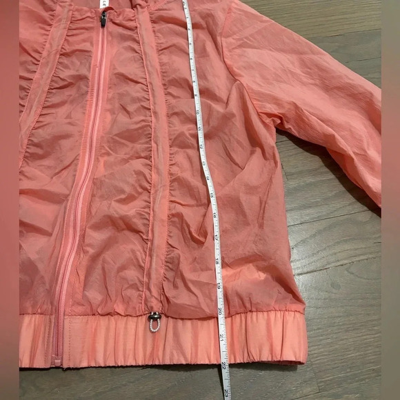NWOT Fabletics Donovan Windbreaker in Blossom. Lightweight.Large. - Picture 8 of 8